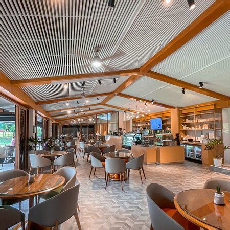 clark freeport zone restaurants|Baker J Café Clark, Clark Freeport Zone .